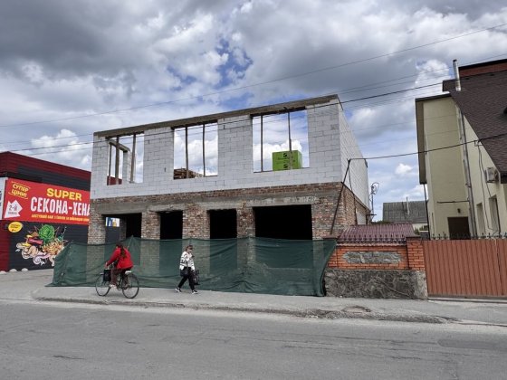 Оренда приміщення в центрі Полонного Полонное