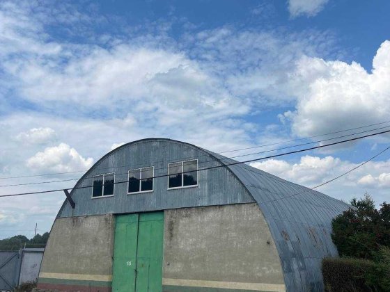 Здається в оренду Ангар. Можлива довгострокова оренда. Шаровечка