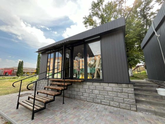 Продам або здам в оренду торговий павільйон (маф) в смт. Ладан Ладан