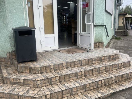 Комерційне торогівельне приміщення Сторожинець