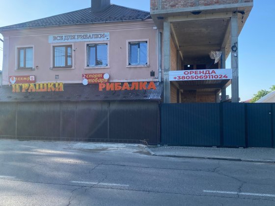 Оренда комерційного  приміщення м.Сторожинець вулиця Чернівецька Сторожинець