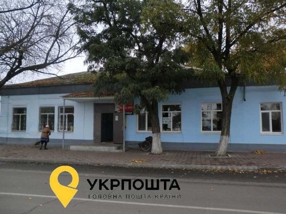 Центр, 1 пов, окремий вхід, 90.75 м2, вул. Соборна, 41-а Вільнянськ