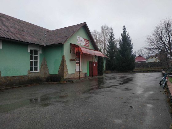 Приміщення під кафе,ресторан,торгівлю,виробництво,склади,424м2,14.5сот Рокитне