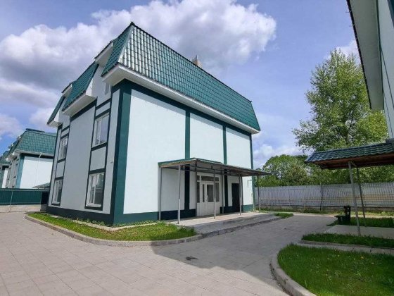 Готове рішення для бізнесу, мініготель чи офіси, 12 окремих кімнат. Милая