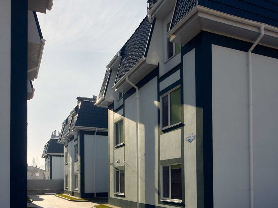 Рішення для вашого бізнесу. 3 поверховий будинок під будьякі потреби. Милая