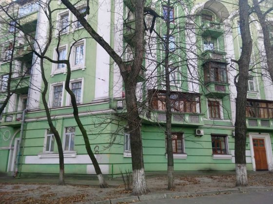 Подвал,неж.фонд,под коммерцию,центр Киева.Обмен. Погребы