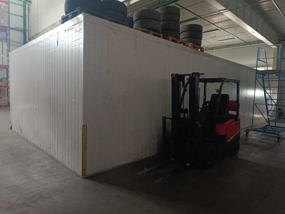 В продажі морозильна камера на 100кв. метрів Рефрижератор Счастливое