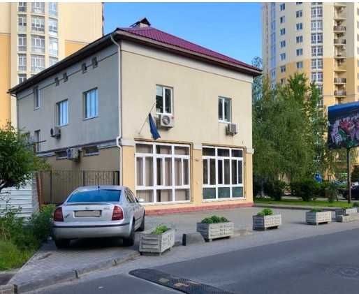 Продам комерційну будівлю у ЖК "Чайка" по вул.Лобановського - фото 1