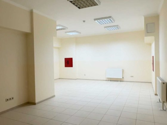 Продам нежитлове приміщення в ЖК "Чайка" Чайки