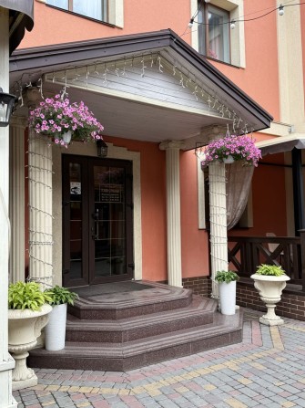 Готельно ресторанний комплекс, 800 кв. Працюючий - фото 1