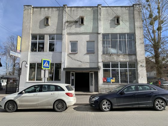 Продаж цілого нежитлового приміщення Рудне Рудное