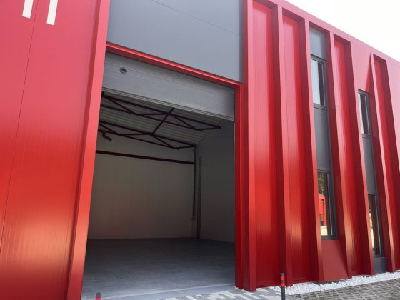 Продаж сучасного складу, готового бізнесу! Зимняя Вода