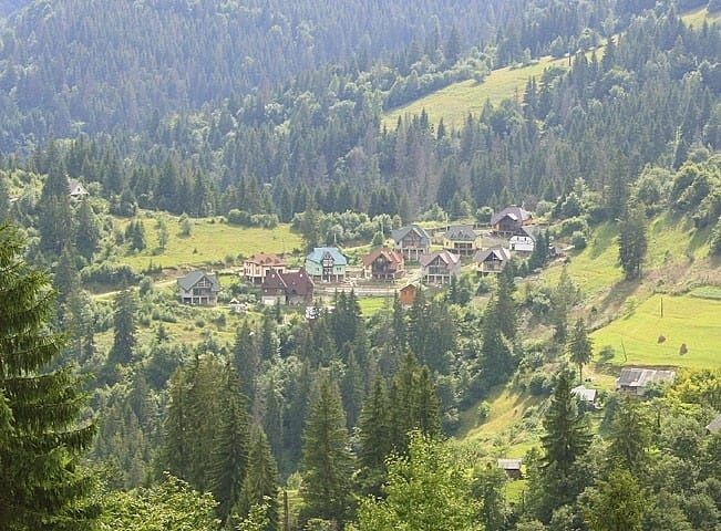 Дом в горах. Готель карпати Славськ. Будинок біля Підйомник. Мотель - фото 1