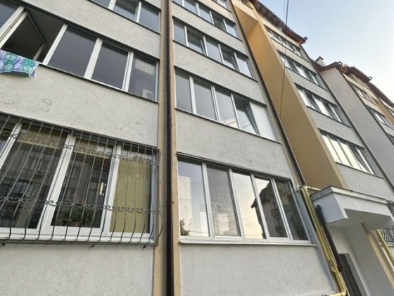 Продаж 80м2/600$/м2, приміщення вул. Дж. Ленона 37 Малехов