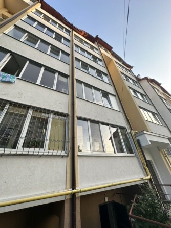 Продаж 80м2/600$/м2, приміщення вул. Дж. Ленона 37 - фото 1