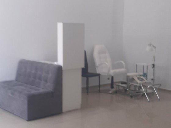 Срочно продам. ЖК Радужный. Салон, барбершоп и т.д. Лиманка