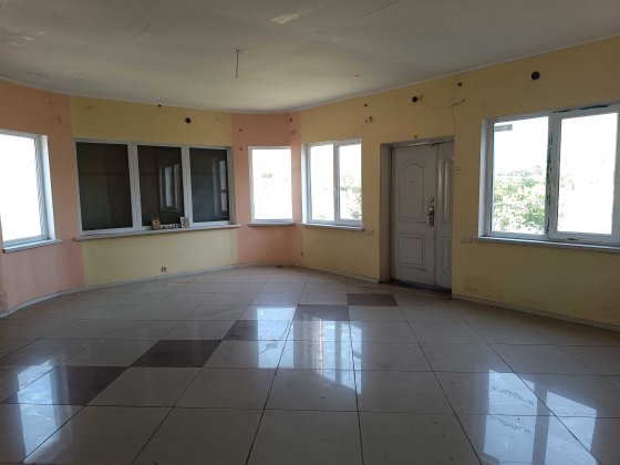 Продам будинок під бізнес, комерція смт. Великодолинське Великодолинське