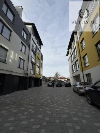 Продаж комерційного приміщення у с. Петриків - фото 1