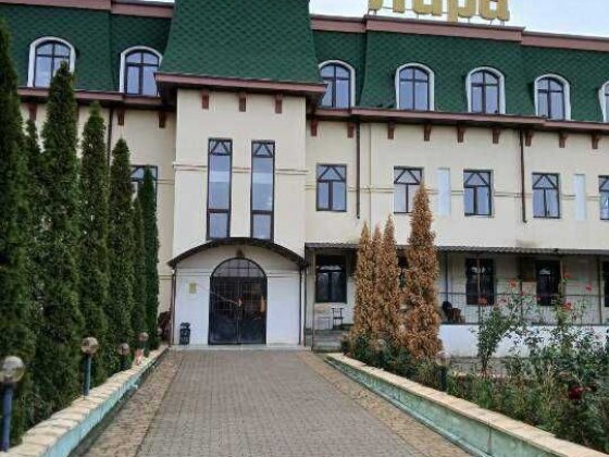 Отель Лира участок 22 сотки 1550 кв.м. ниже рынка Балаклея