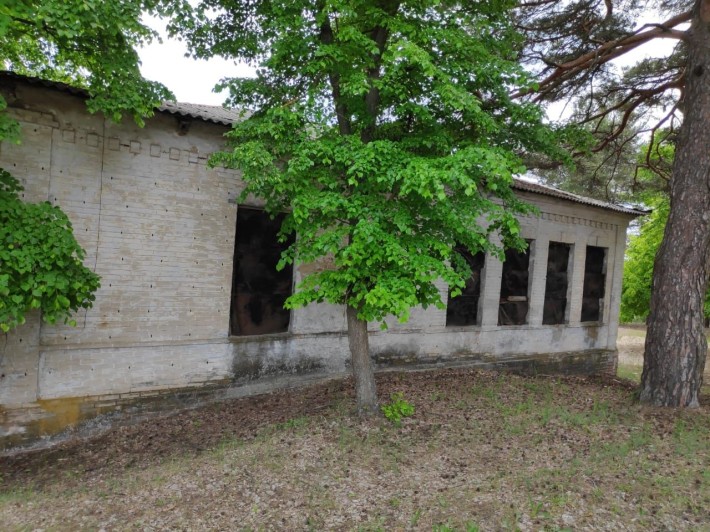 Продам будівлю 150 кв.м. у с.Черемушне Зідьки Змиїв - фото 1