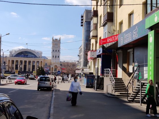 Южный вокзал 37м.кв. салон-магазин. Степная