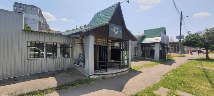 Продаю магазин по вул Достоєвського, біля зупинки. - фото 1
