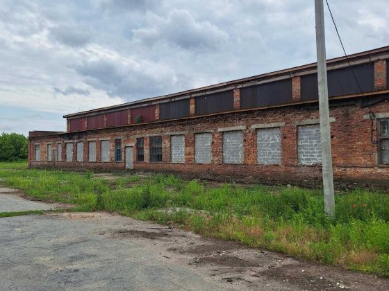 Продається складське приміщення в місті Полонному, 1200 кв. м. Полонное