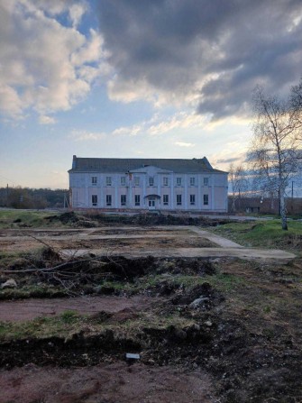 Нежитлова будівля - м. Тальне, Черкаська обл. - фото 1