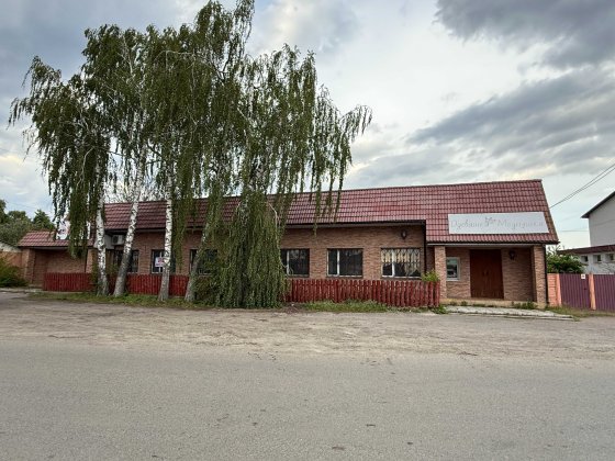 Кафе в центрі Дубіївки  Дубок та баня Дубіївка