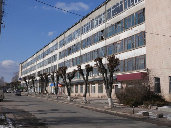 Продається частина виробничого будинку (офіс).  Комерційне приміщення. Монастырище