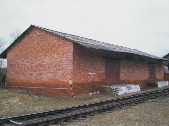 Продаж у м. Корюківка складського приміщення з виробничим обладнанням. Корюковка