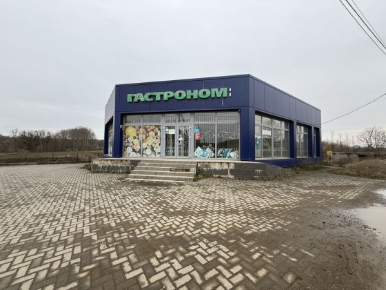 Комерційна нерухомість магазин та склад в селі  Великий Кучурів Великий Кучурів