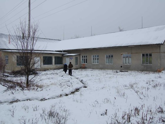 Комерційна нерухомість Лужани