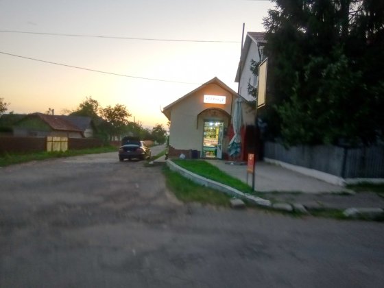 ПРОДАМ. Магазин - бар. Заставна,вул.Бажанського. Заставна