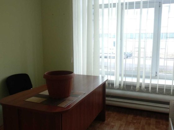 Надам в оренду офісні приміщення Вишневое