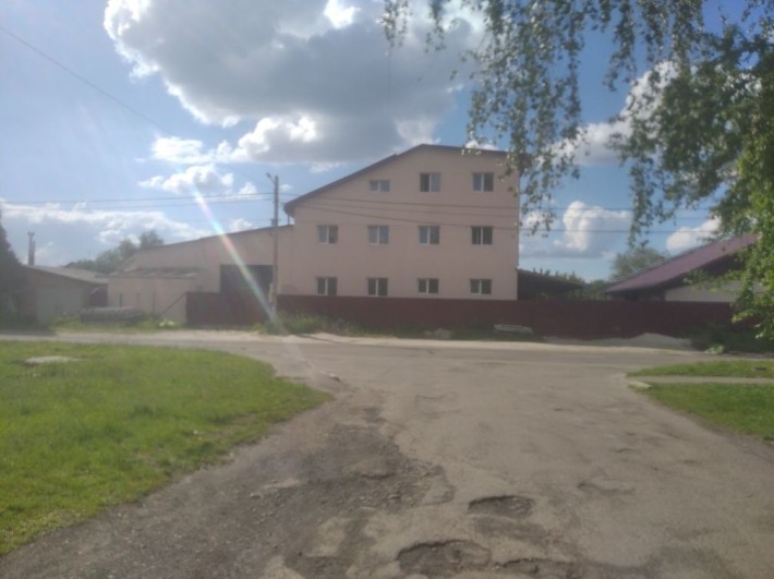 Здається в оренду новий 3-х пов.будинок(500м.кв) під бізнес.Бровари. - фото 1