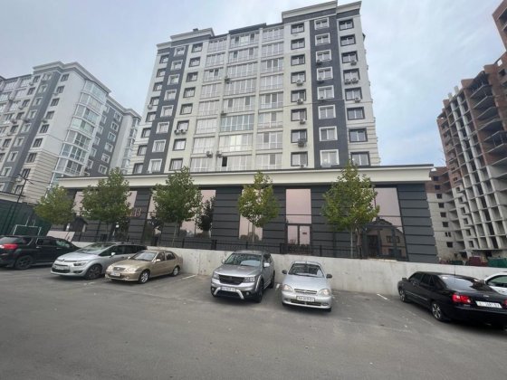 Оренда 210м2 фасад приміщення ЖК Континент, Олекси Тихого 2 корпус 1 Буча