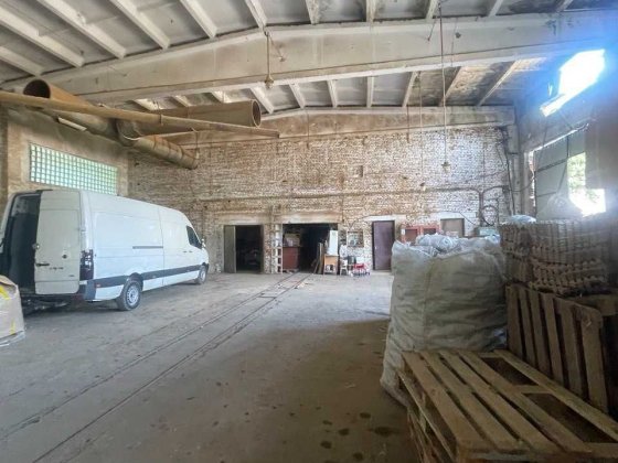 Оренда складського приміщення по вулиці Петлюри. Івано-Франківськ