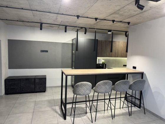 ЦЕНТР! Оренда офісного приміщення  465 м² в новобудові від ВЛАСНИКА! Ивано-Франковск