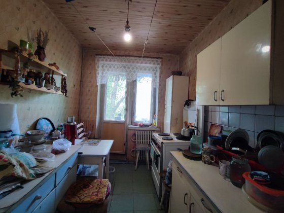 Продам 1к ул. Коцюбинского Центр Города Луганск