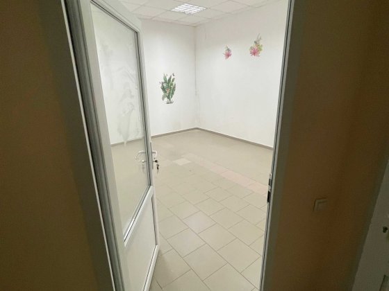 Оренда приміщення. ТЦ "РАДУЖНИЙ", вул. Ватутіна (Старокиївська) 99 Борисполь