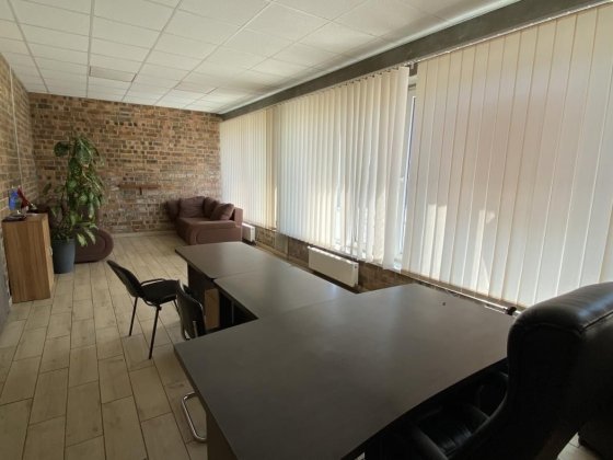 Оренда офісу з меблями, 7 кабінетів, площа 155м Івано-Франківськ