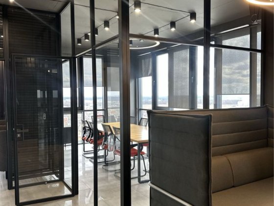 Аренда офиса ШИКАРНОЙ ПАНОРАМОЙ на город!ТЕРРАСА!Вход с паркинга