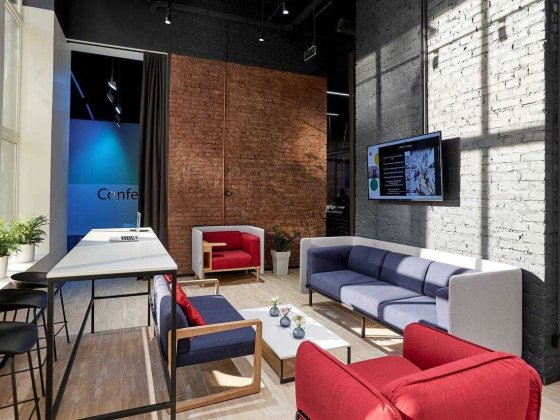 Оренда сучасного простору в  Бучі з конференц-залою і проєктором Буча