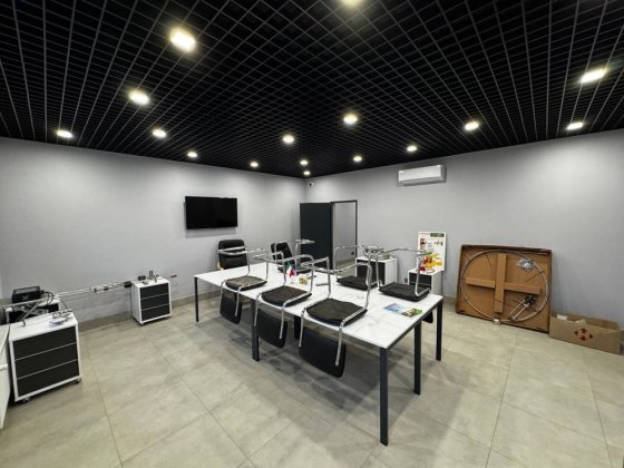 Оренда приміщення-комплексу,04ГА,700м2,Бориспіль  вул.Ушакова 23 Борисполь