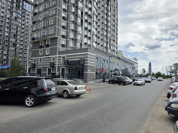 Оренда приміщення 103 кв.м. ЖК Гранд Бурже - фото 1