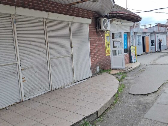 Аптека. Кафе. Магазин. Пиццерия. Ломбард.  80 кв.м.