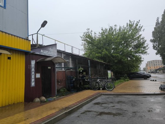 Здам в аренду магазин+два склади Буча