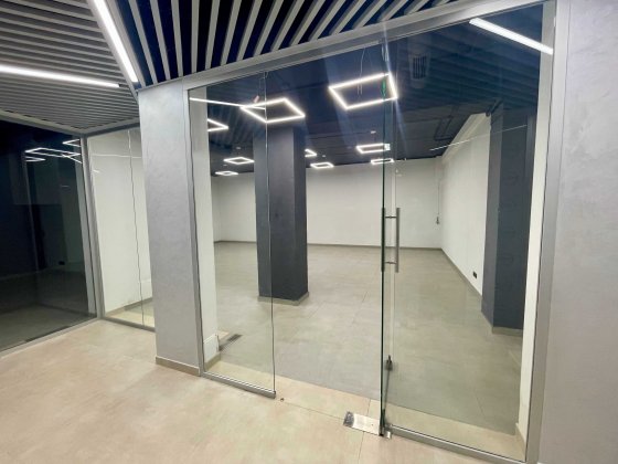 Комерційне приміщення 67,2 м2 в ТЦ Avenue Mall (Буча) в оренду Буча