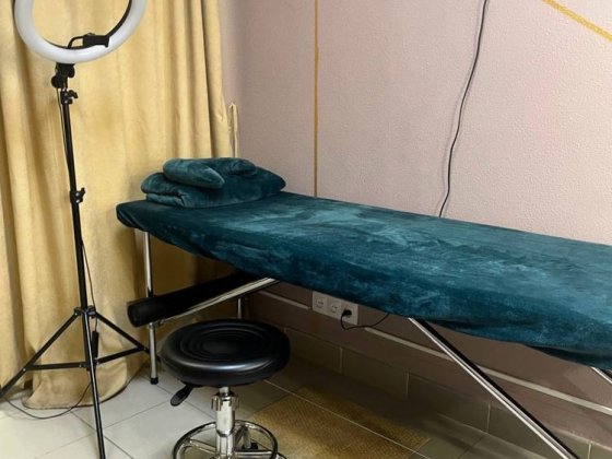 Оренда, кушетка оренда, оренда Вишневе, бровіст, нарощуання вій Вишневое